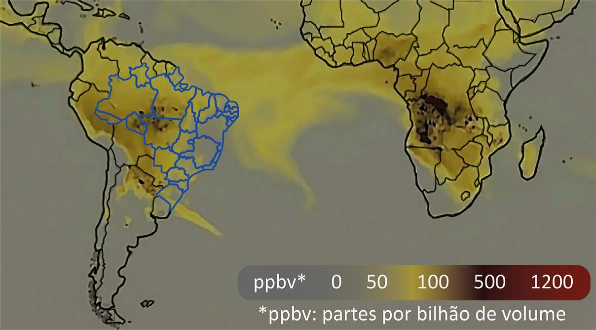 Intitulado Concentração de CO2 por queimadas entre África e Brasil em 30 de agosto de 2019, o mapa apresenta, a partir de imagens de satélite, a concentração de C O2, em partes por bilhão de volume, representada por uma grande mancha que cobre parte do continente americano, Oceano Atlântico e continente africano. As cores da legenda indicam que a maior concentração de CO2 está no centro-norte do Brasil e no centro-sul do continente africano.
